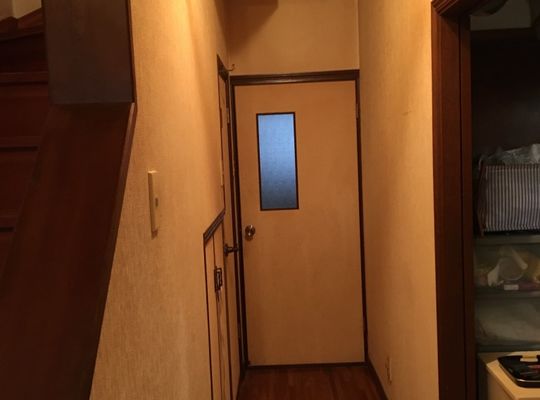 戸建て壁紙の汚れ
